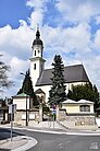 Pfarrkirche St. Peter und Paul Liefering Seitenansicht